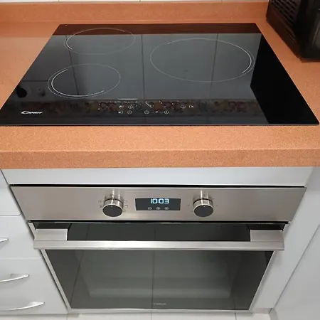 New! Luxury Center & 2 Balconies Apartment Malaga